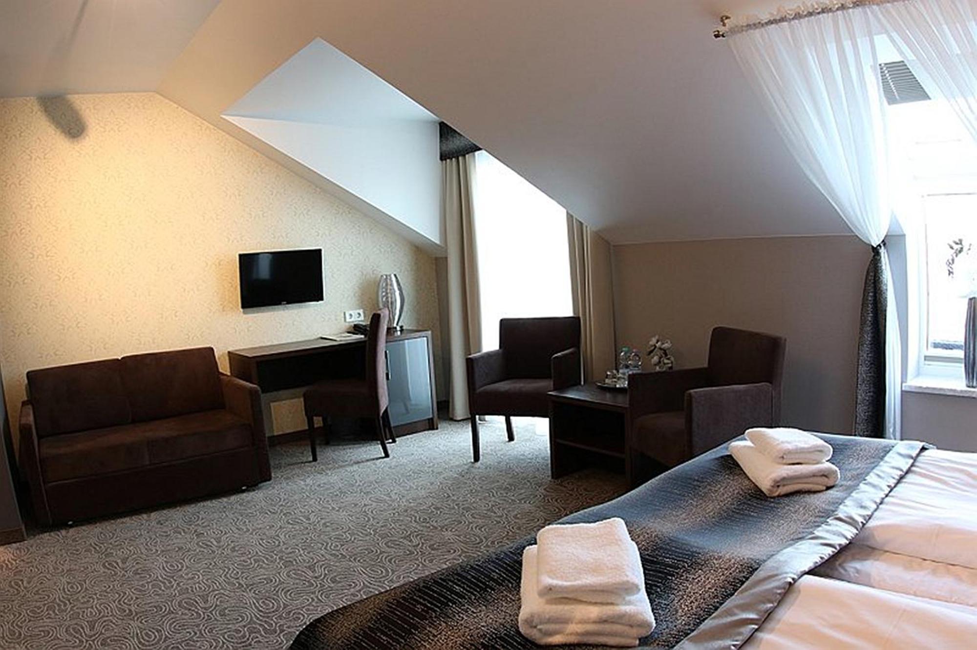 Pensjonat & Spa Raj Rajgród Exteriör bild